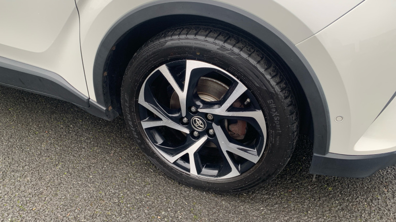 Toyota C-HR 1.8 Hybrid Dynamic 5dr CVT Hybrid Hatchback